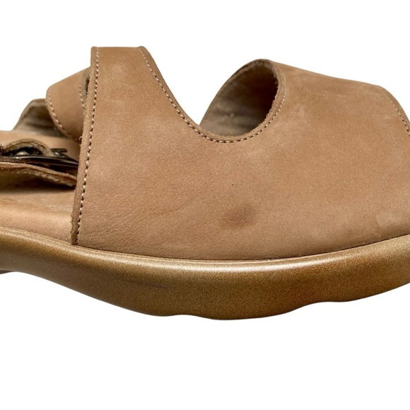 Munro American Sierra Tan Nubuck Leather Comfort Wedge Sandals Size 9 M - Picture 12 of 13
